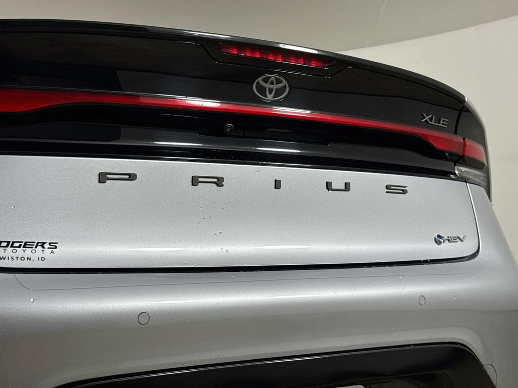Certified 2024 Toyota Prius XLE AWD/4WD image 27