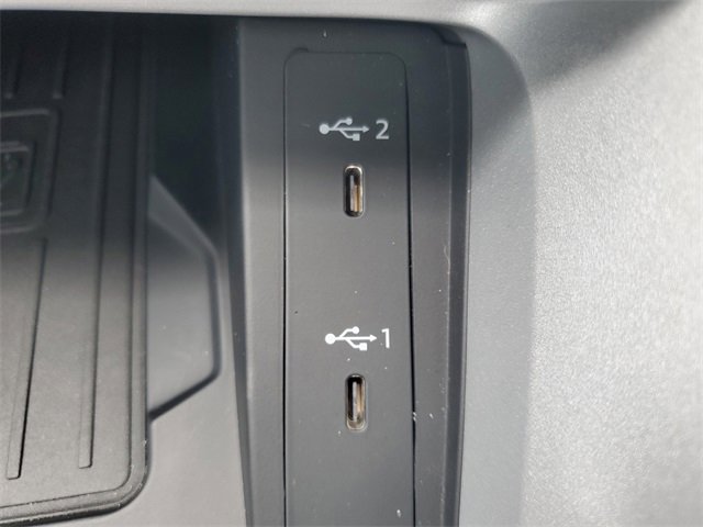 Used 2024 Audi Q3 2.0T Premium Plus w/ Premium Plus Package image 28