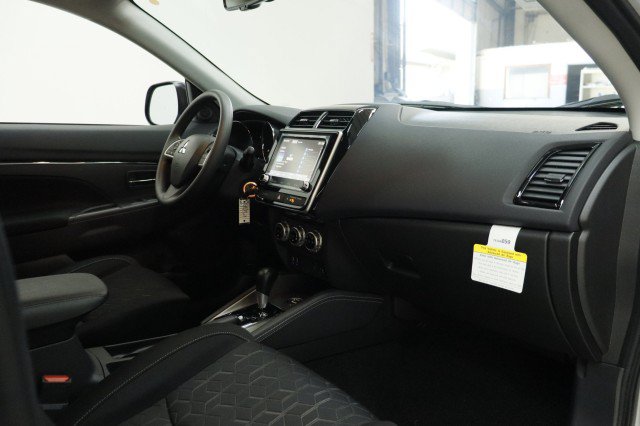 New 2027 Mitsubishi Outlander Sport ES AWD/4WD image 16