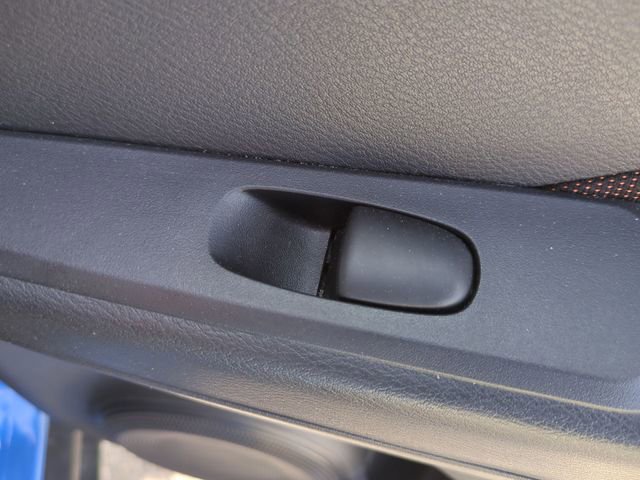 Used 2023 Nissan Kicks SR FWD image 30