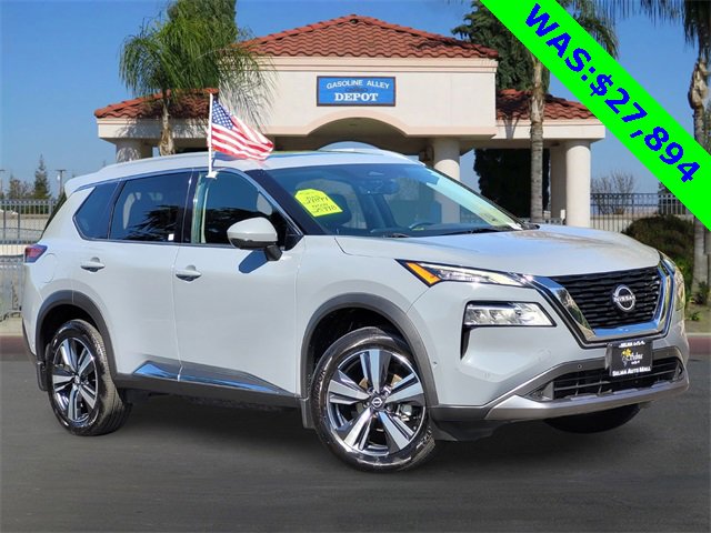 Used 2022 Nissan Rogue SL w/ SL Premium Package