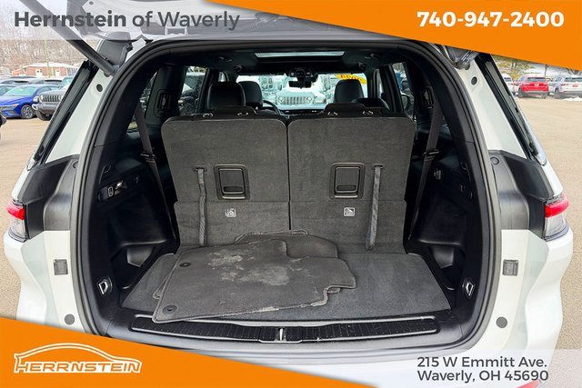 Used 2024 Jeep Grand Cherokee L Limited w/ Luxury Tech Group II image 25