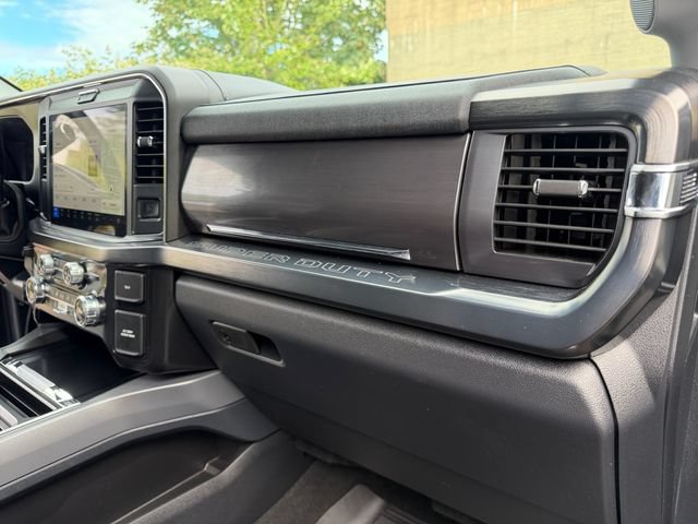 Used 2025 Ford F450 Lariat w/ FX4 Off-Road Package AWD/4WD image 25