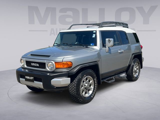 Used 2012 Toyota FJ Cruiser 2WD w/ Upgrade Pkg image 1