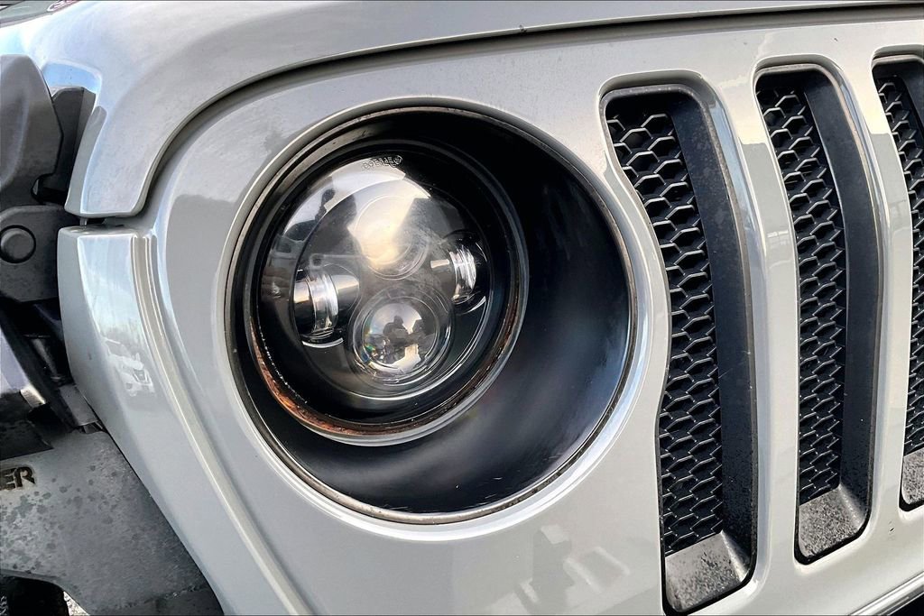 Used 2021 Jeep Wrangler Unlimited Sport w/ Technology Group image 30