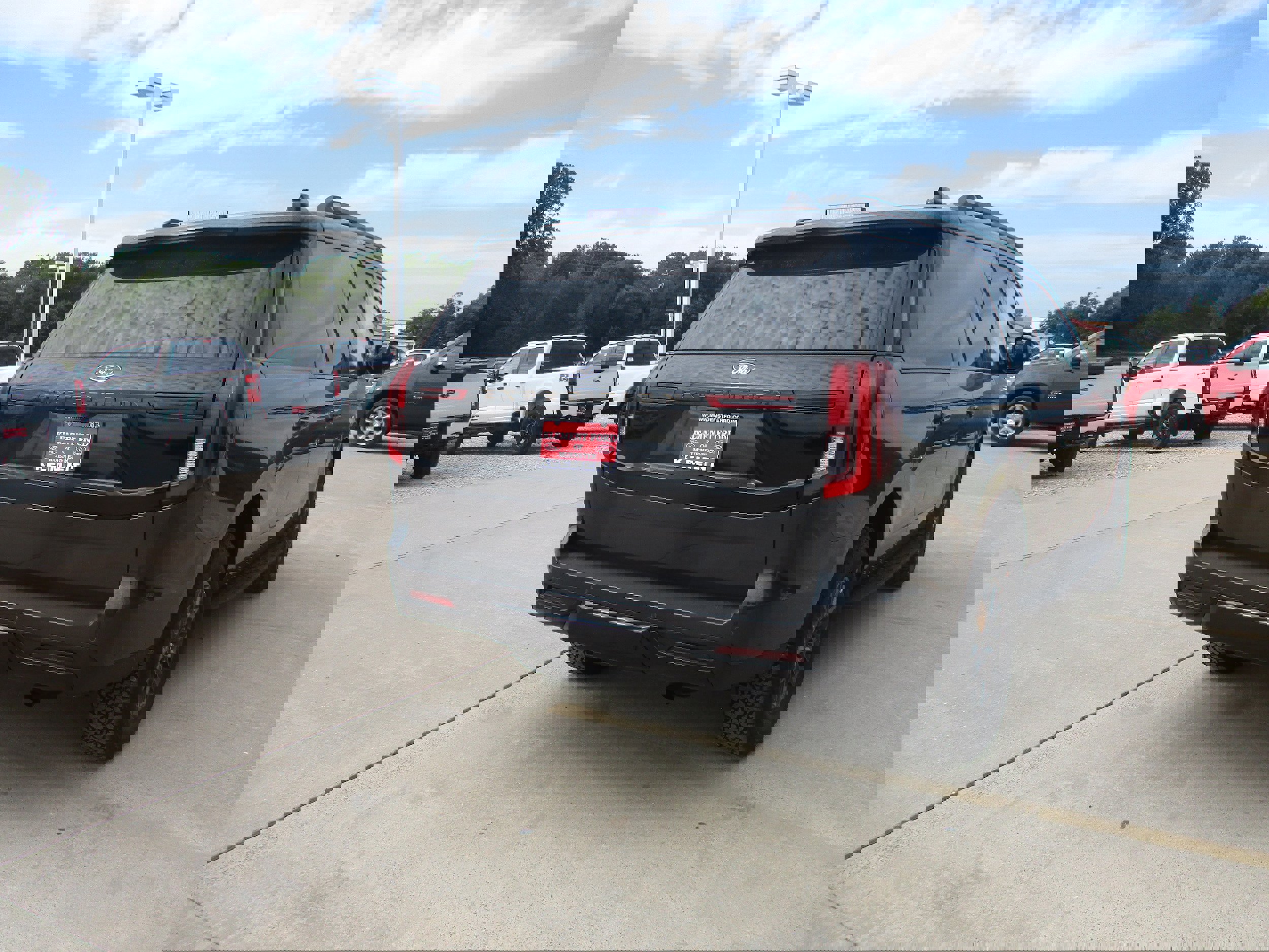 New 2025 Ford Expedition Tremor image 4