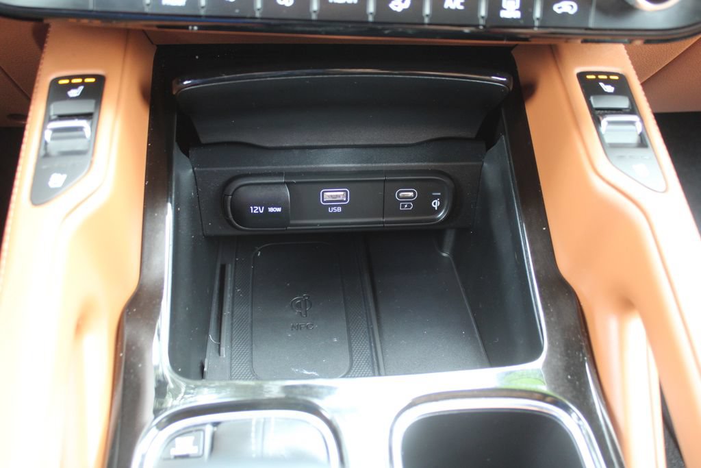 Certified 2025 Kia Telluride SX Prestige X-Pro AWD/4WD image 46
