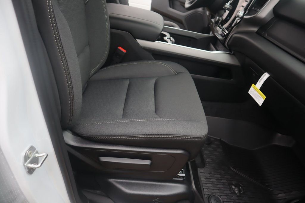 New 2026 RAM 1500 Big Horn AWD/4WD image 14