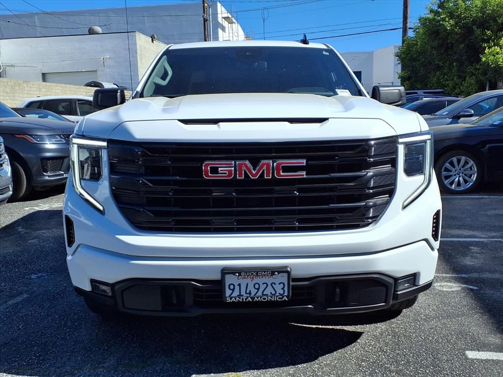 Used 2023 GMC Sierra 1500 Elevation image 2