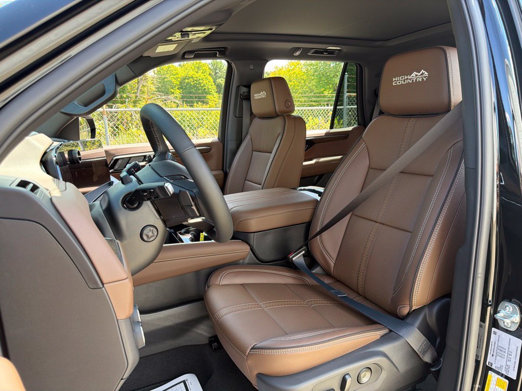 New 2026 Chevrolet Tahoe High Country AWD/4WD image 26