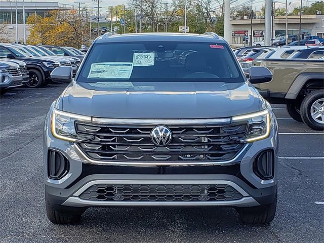 New 2026 Volkswagen Atlas Cross Sport SE image 5