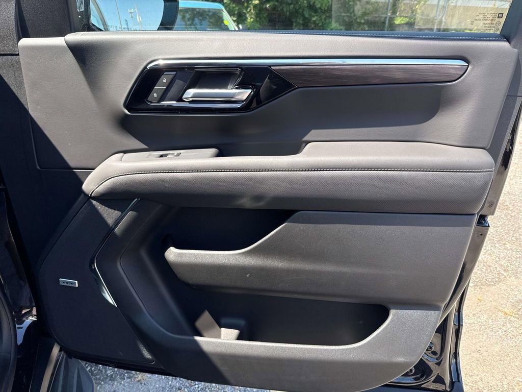 New 2026 Chevrolet Tahoe Premier image 15