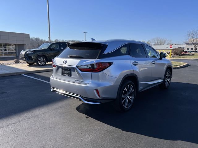 Certified 2022 Lexus RX 450hL AWD w/ Premium Package image 3