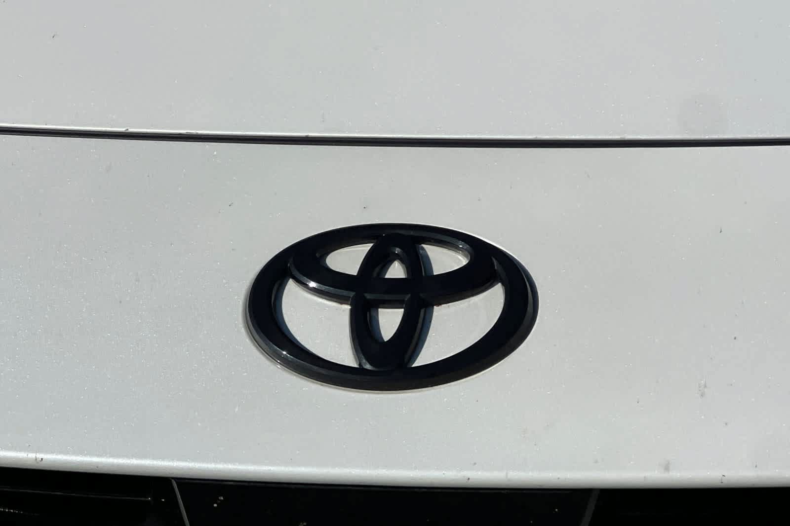 Certified 2025 Toyota Camry XLE w/ Premium Package AWD/4WD image 16