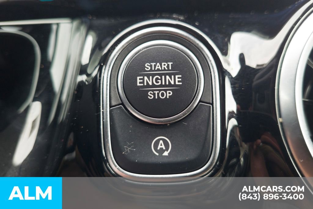 Used 2025 Mercedes-Benz GLA 250 4MATIC image 26