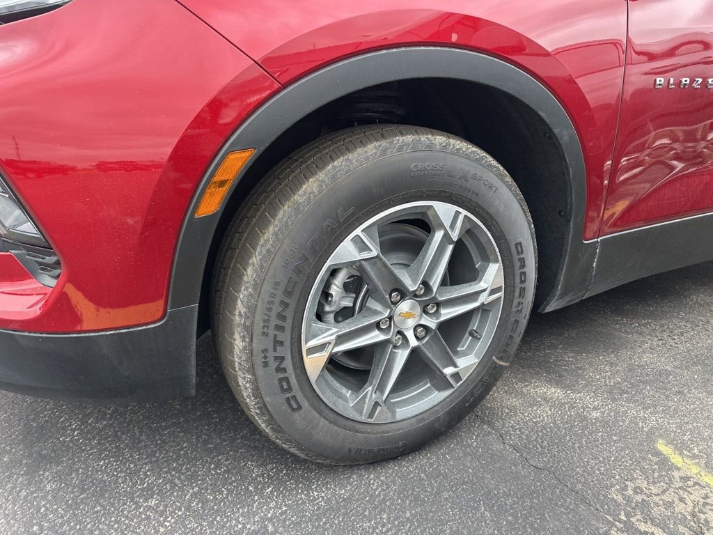 New 2026 Chevrolet Blazer LT AWD/4WD image 15