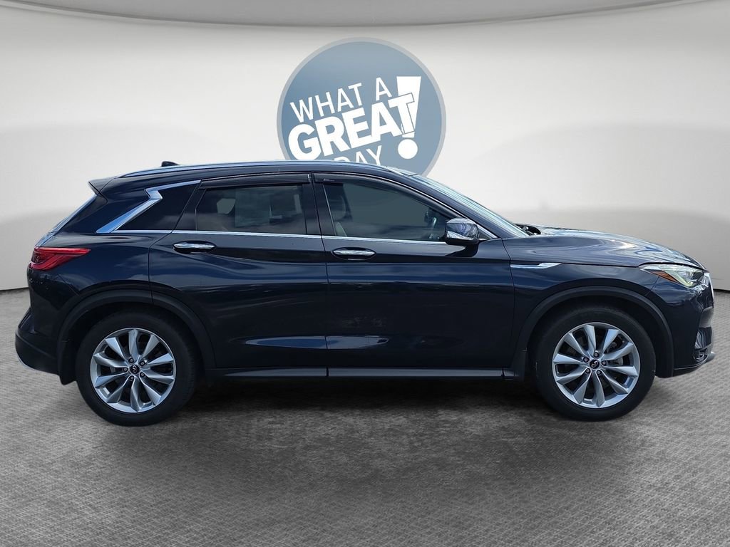 Used 2019 INFINITI QX50 Luxe w/ Navigation Package image 2