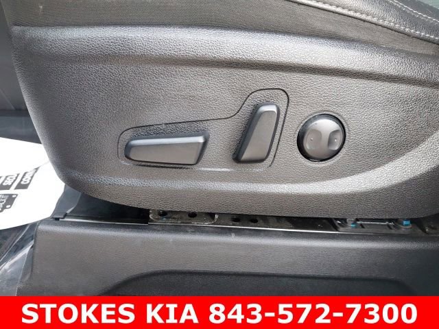 Used 2023 Kia Telluride EX w/ EX Captain's Chair Package image 21