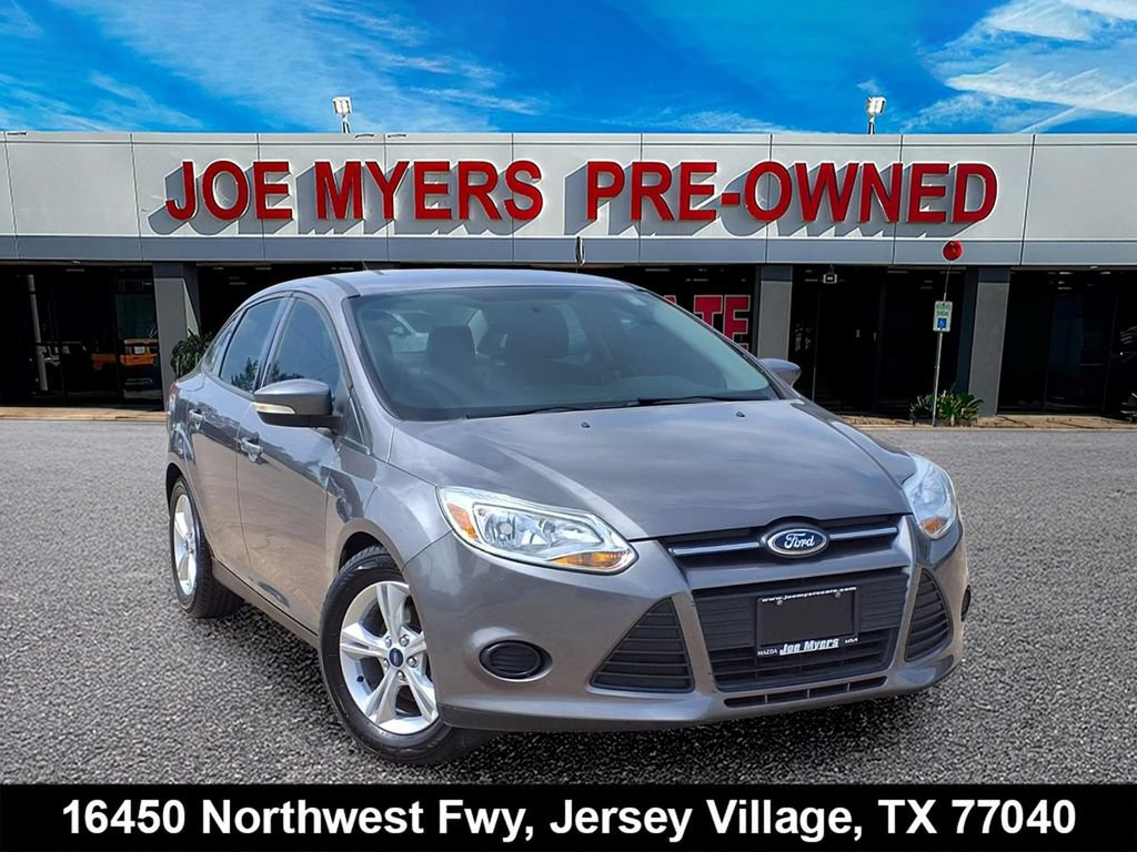 Used 2013 Ford Focus SE FWD image 1