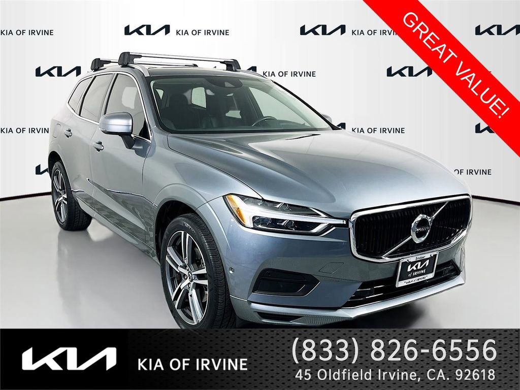 Used 2018 Volvo XC60 T5 Momentum w/ Convenience Package