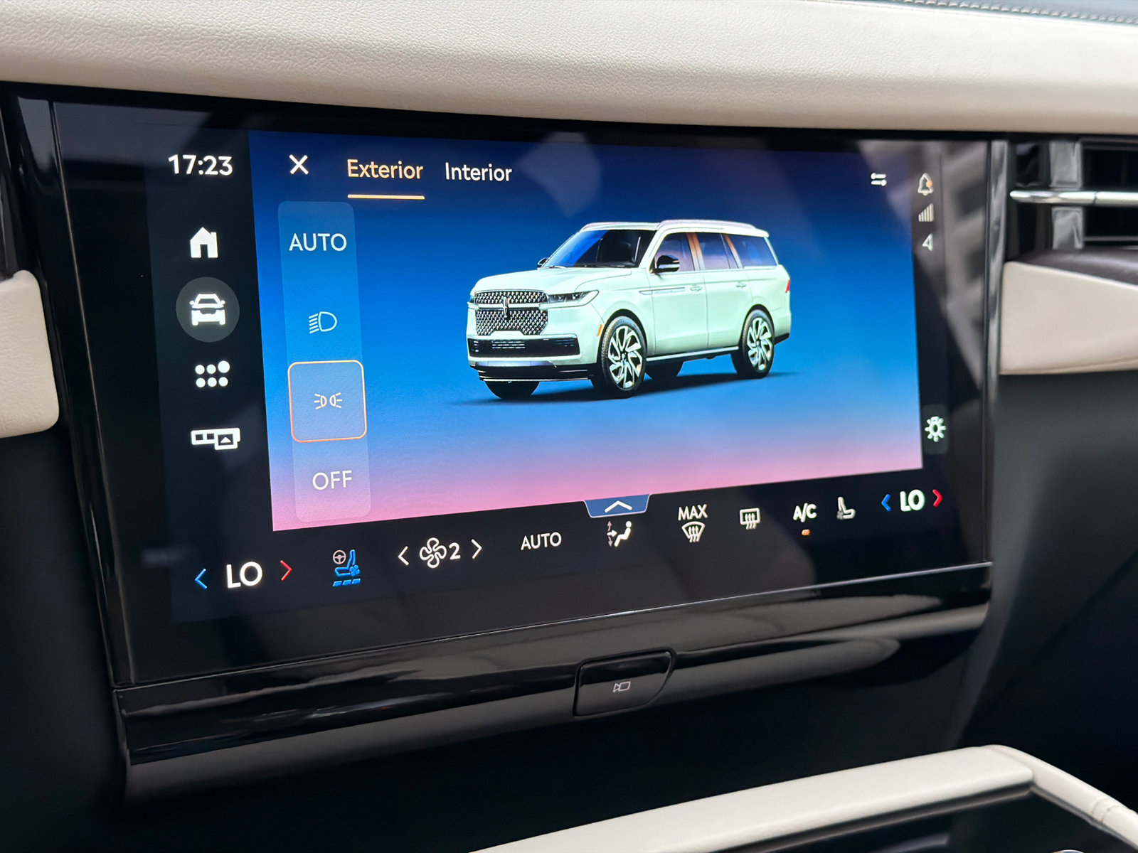 New 2027 Lincoln Navigator L Reserve AWD/4WD image 28