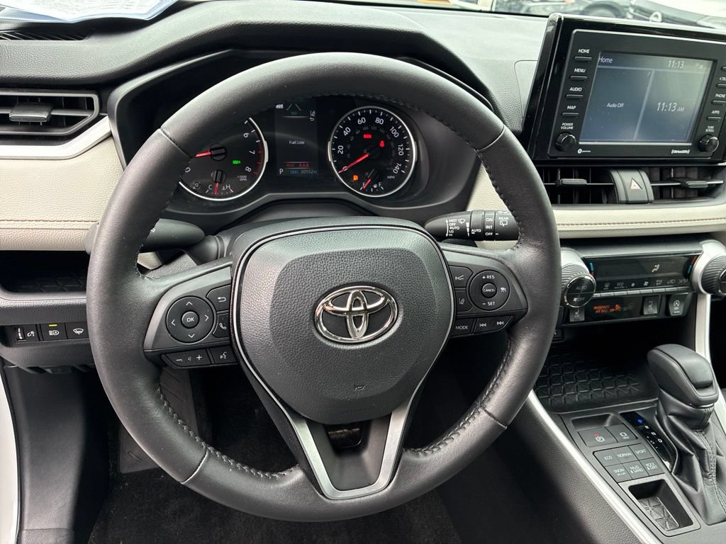 Used 2022 Toyota RAV4 XLE w/ Convenience Package AWD/4WD image 18