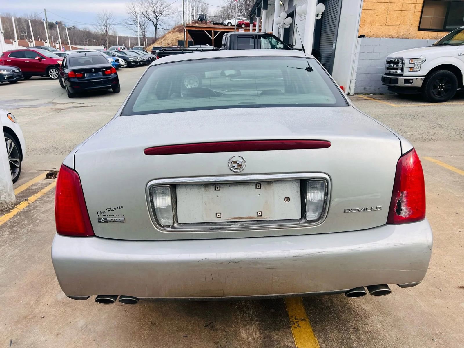 Used 2004 Cadillac De Ville w/ Equipment Group image 5