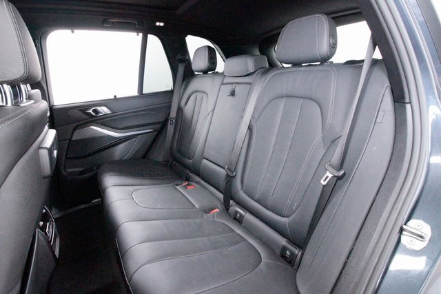 Used 2022 BMW X5 xDrive45e image 28