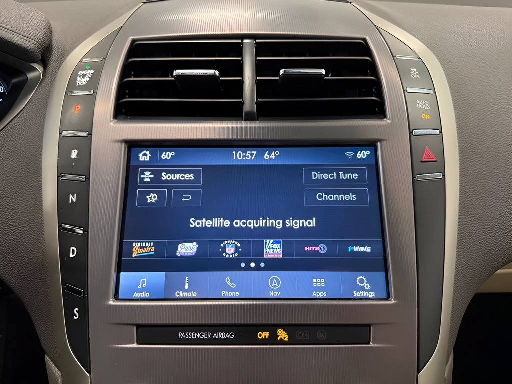 Used 2020 Lincoln MKZ w/ Convenience Package FWD image 23