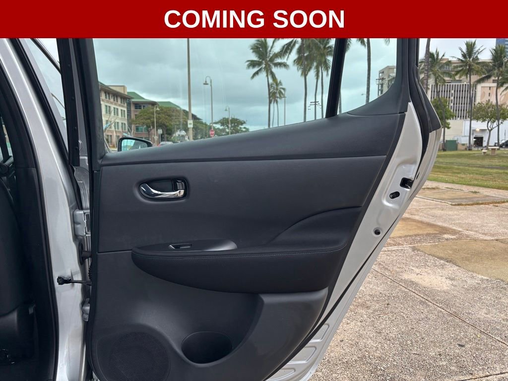 Used 2022 Nissan Leaf S FWD image 16