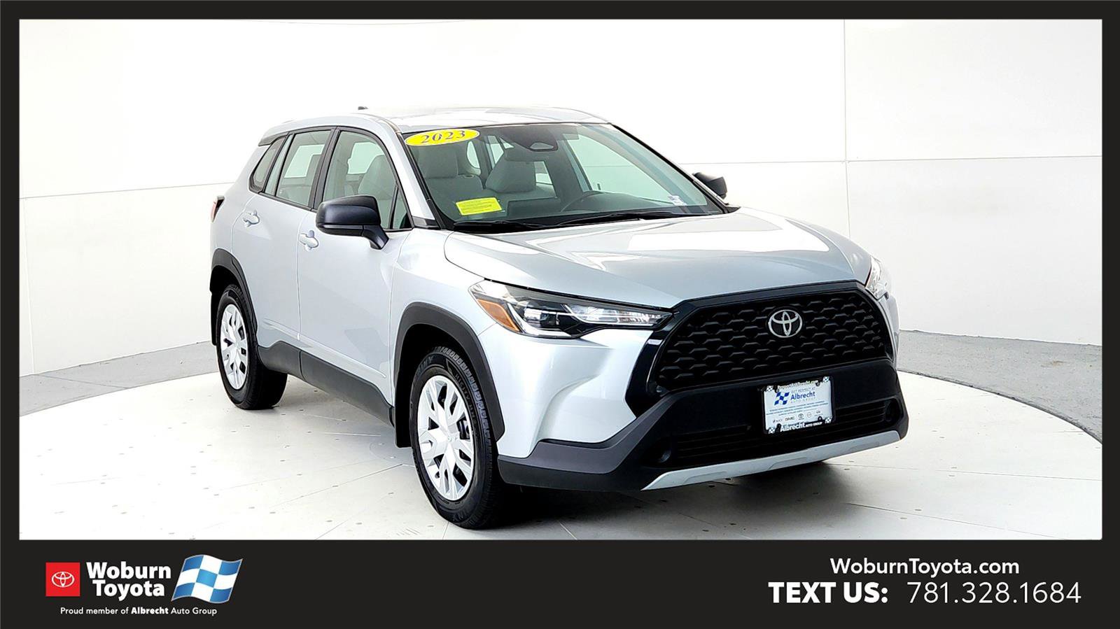 Certified 2023 Toyota Corolla Cross L image 1