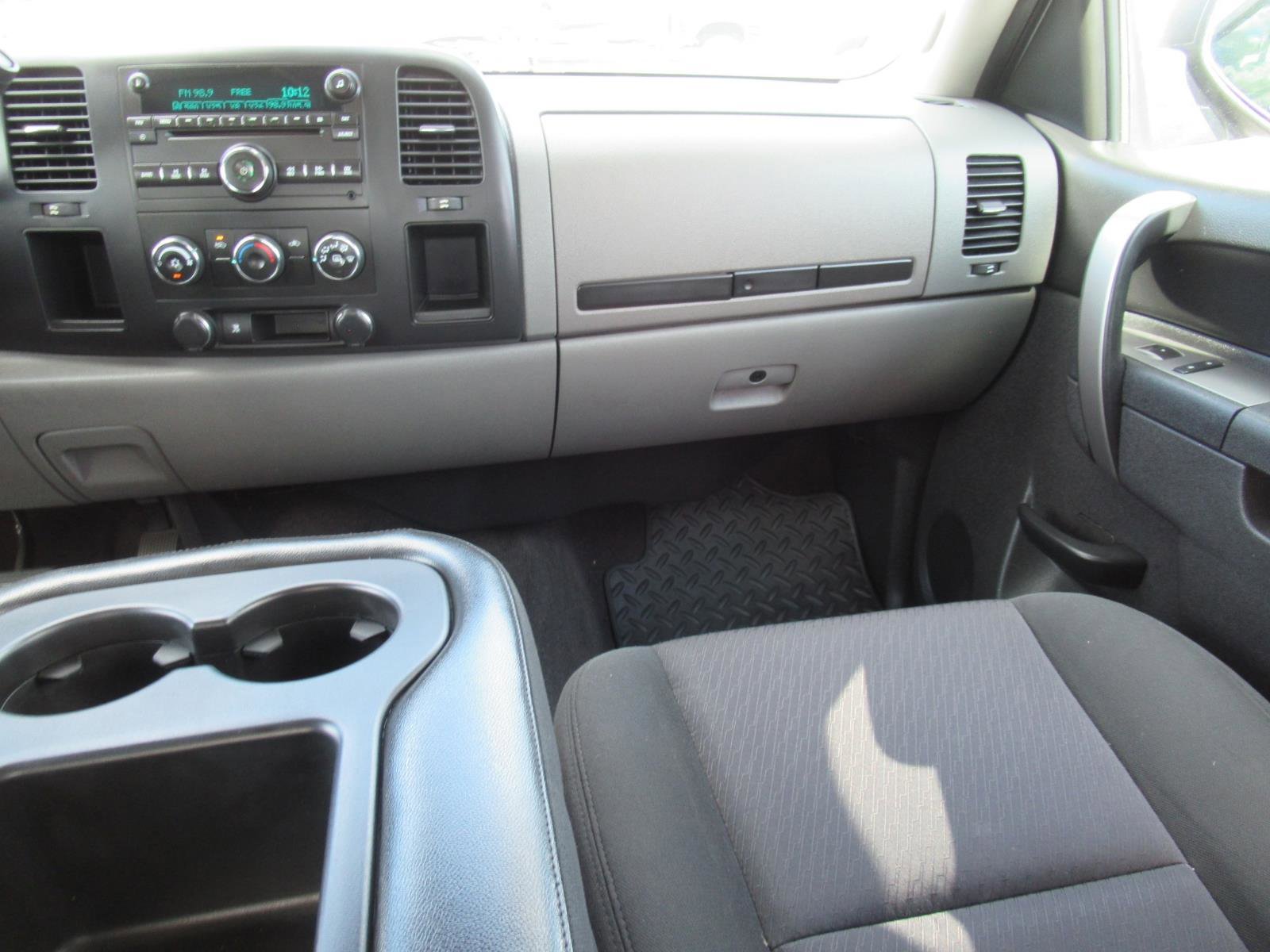 Used 2011 Chevrolet Silverado 1500 LS RWD image 14