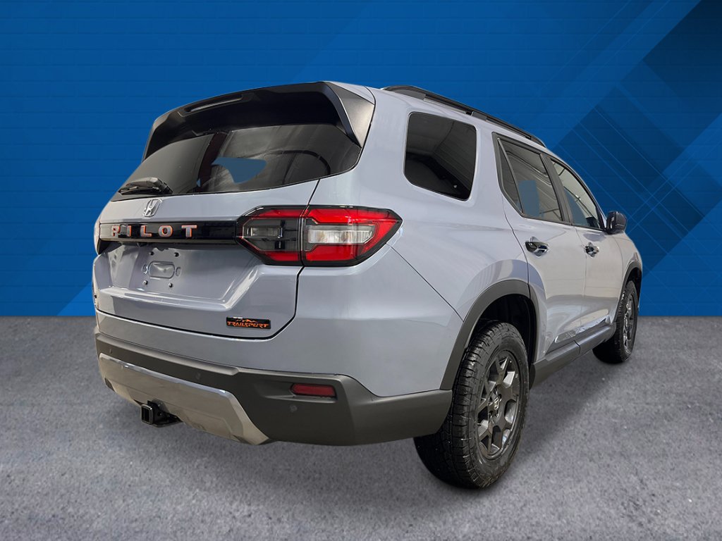 New 2026 Honda Pilot TrailSport image 4