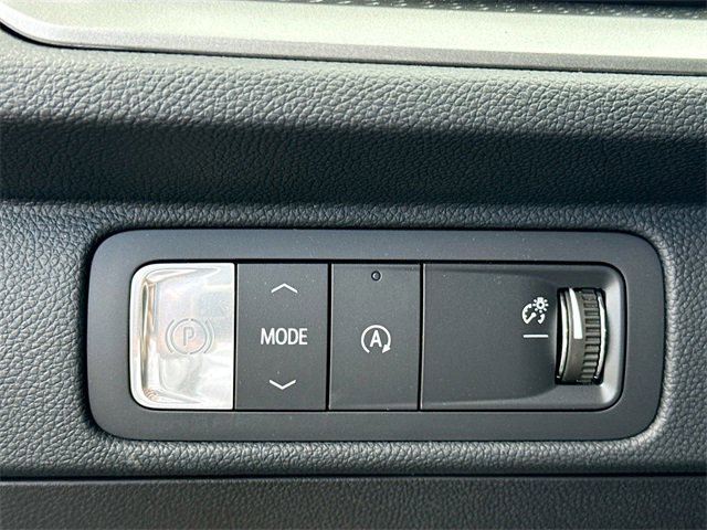 New 2026 Chevrolet Traverse LT w/ Midnight/Sport Edition image 13