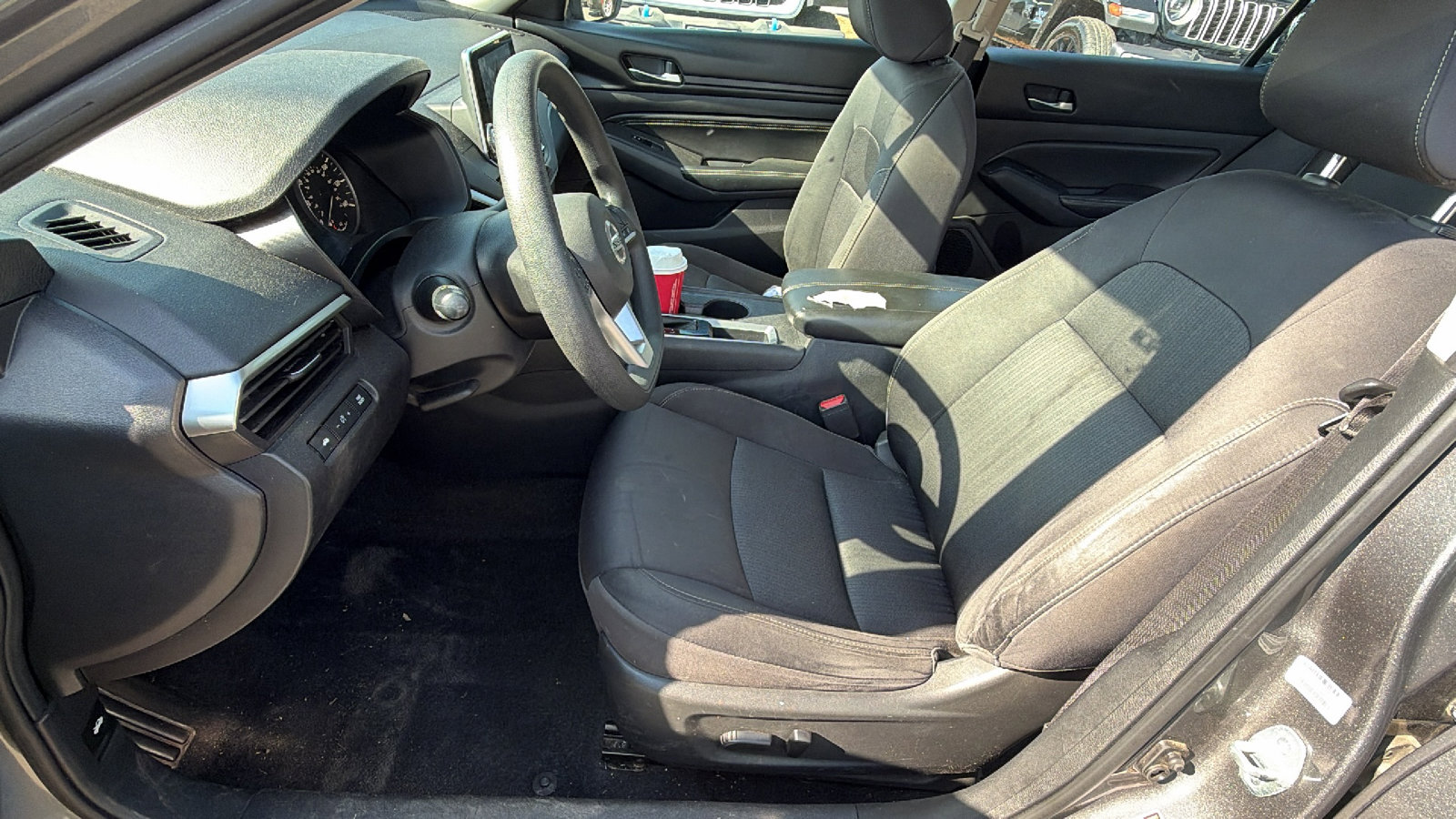 Used 2019 Nissan Altima 2.5 S FWD image 15