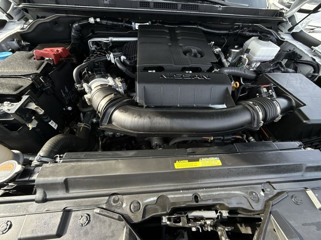 Used 2025 Nissan Frontier SV w/ SV Convenience Package image 26