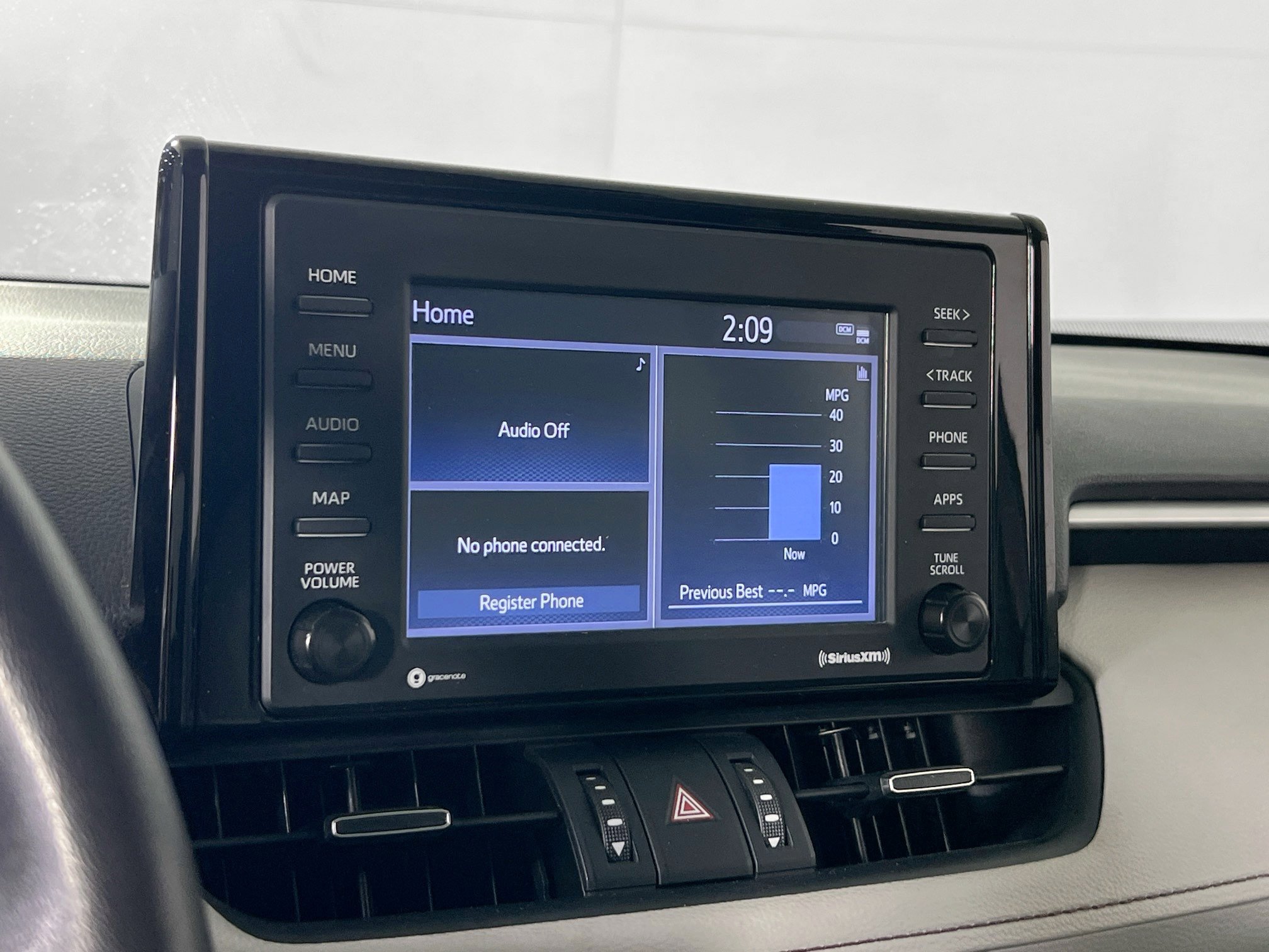 Used 2021 Toyota RAV4 XLE Premium image 14