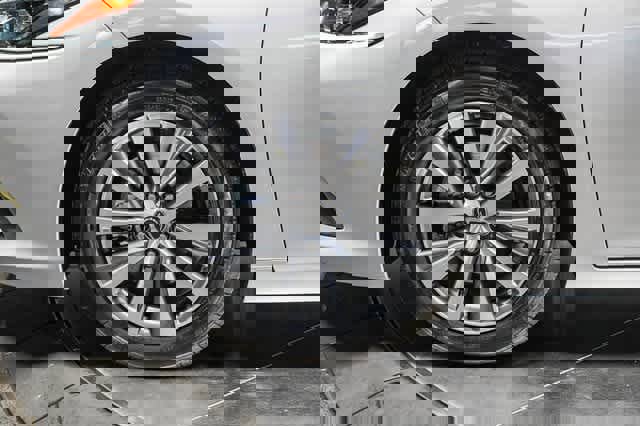 Used 2019 Lexus ES 350 image 9