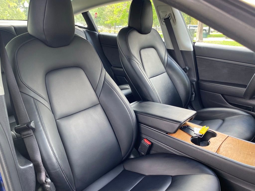 Used 2020 Tesla Model 3 Standard Range Plus image 35