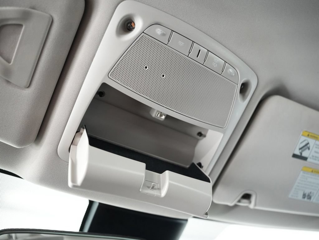 Used 2020 Nissan Rogue SV FWD image 47