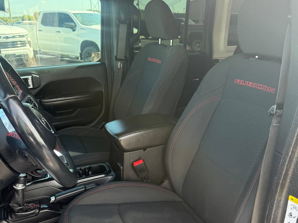 Used 2018 Jeep Wrangler Unlimited Rubicon AWD/4WD image 26