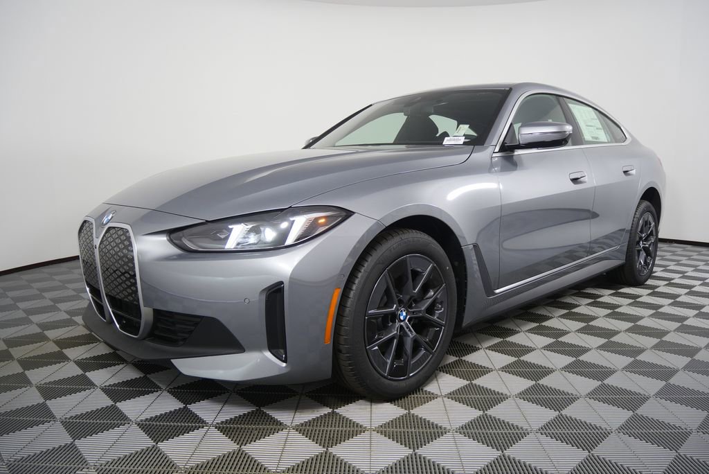 New 2026 BMW i4 eDrive40 image 7
