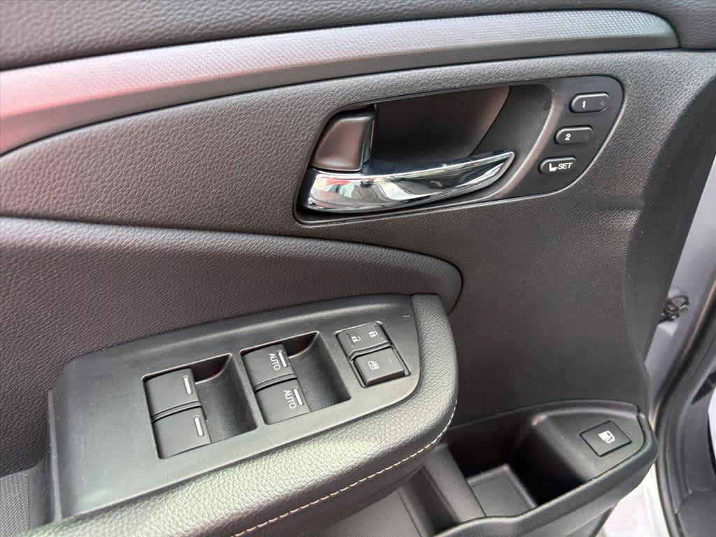Used 2022 Honda Ridgeline RTL-E image 22
