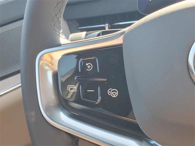 New 2025 Volvo EX90 Ultra w/ Protection Package Premier image 18