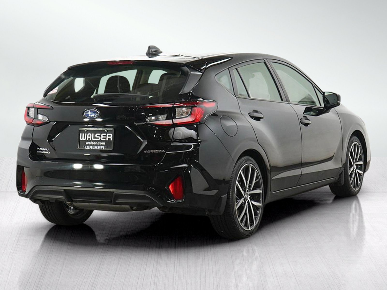 Used 2024 Subaru Impreza 2.0i Sport AWD/4WD image 5