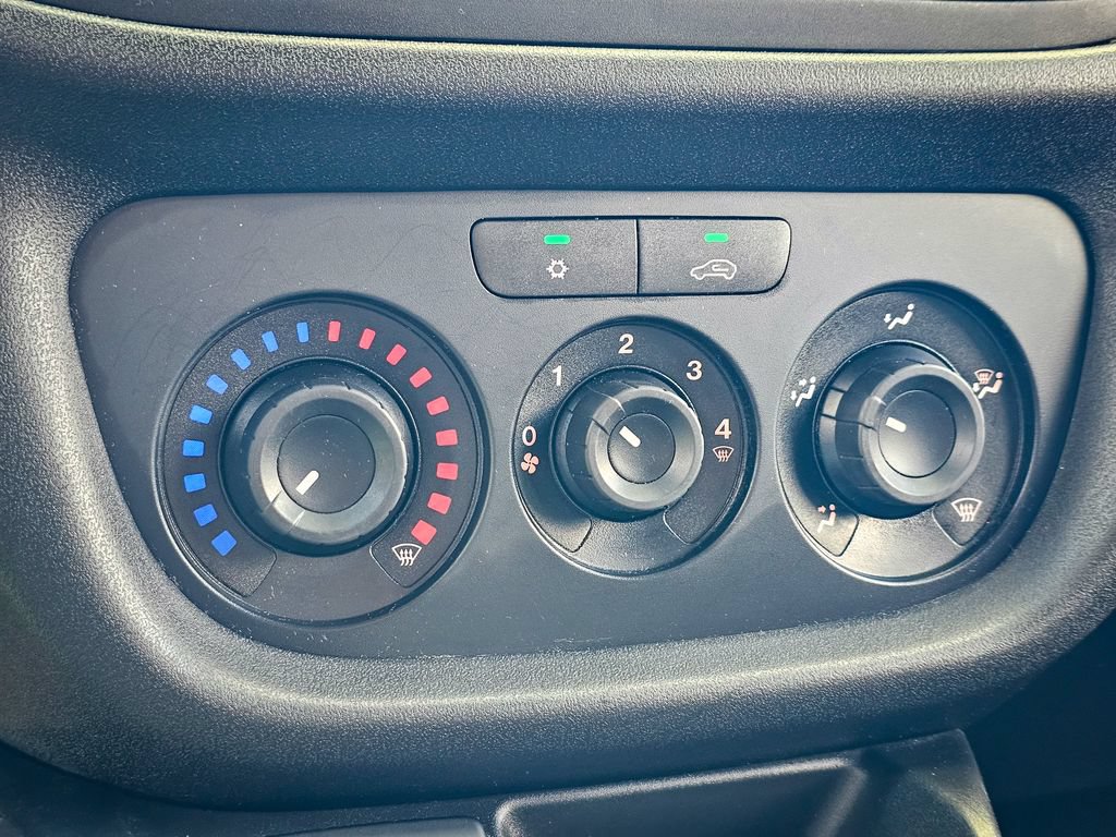 Used 2020 RAM ProMaster City Tradesman FWD image 21