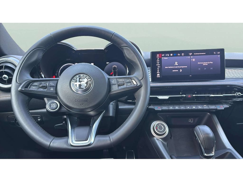 Used 2025 Alfa Romeo Tonale AWD/4WD image 12