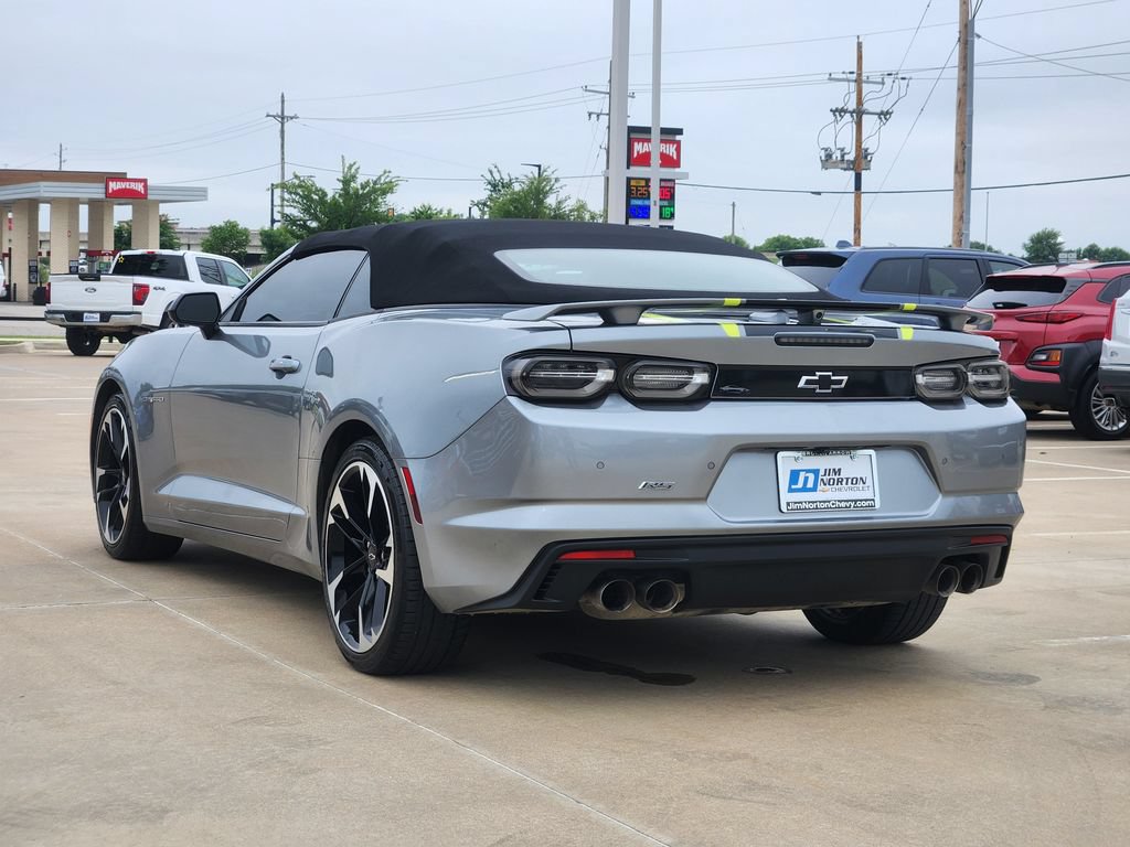 Used 2023 Chevrolet Camaro LT RWD image 10