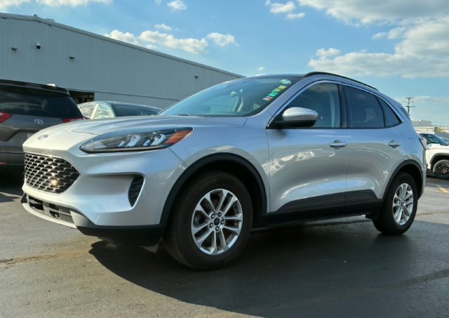 Used 2020 Ford Escape SE AWD/4WD image 1