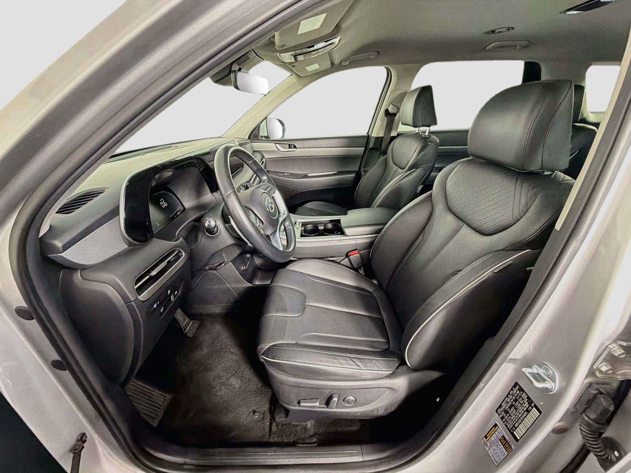 Used 2024 Hyundai Palisade SEL FWD image 13
